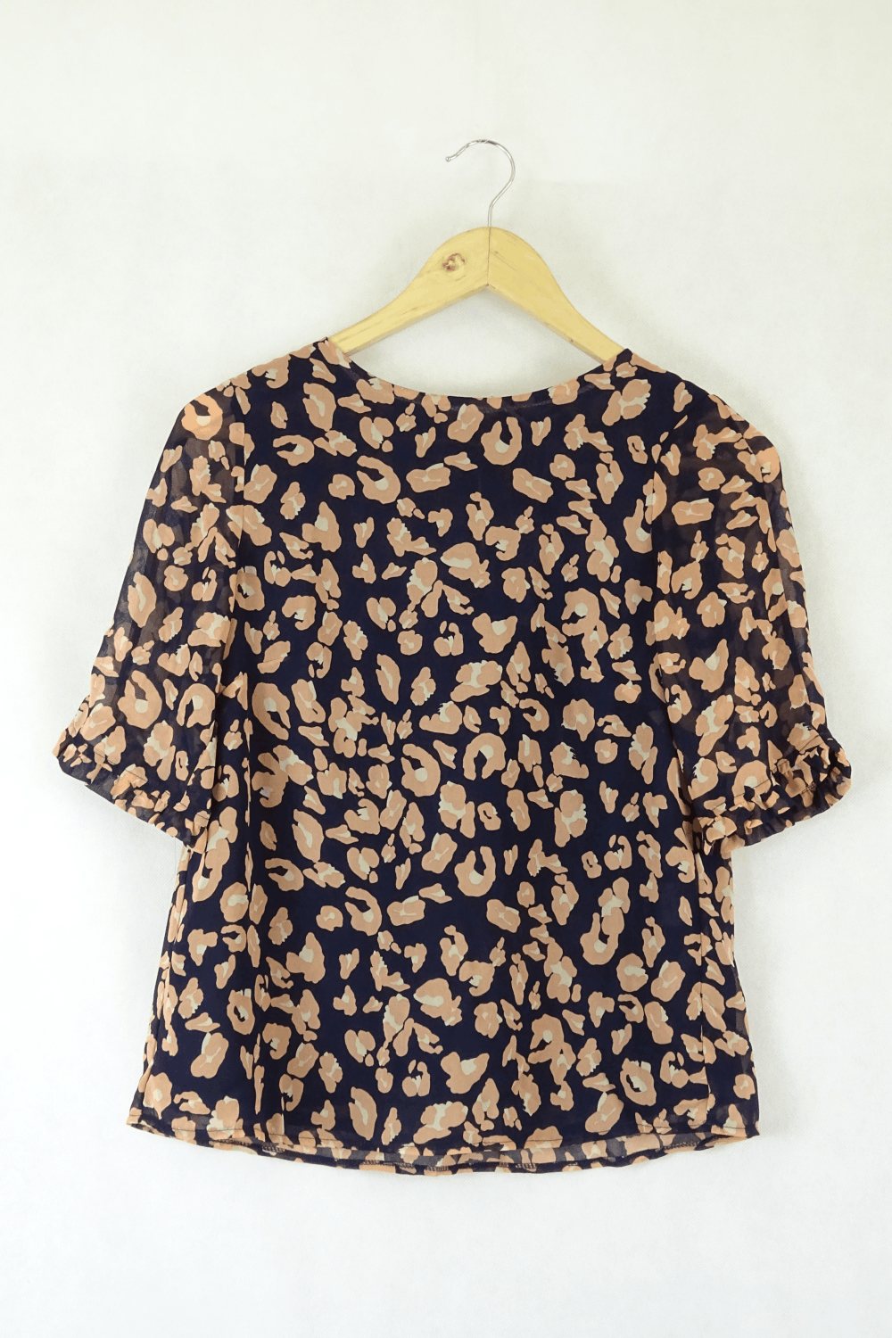 Forcast Pink And Navy Floral Top 6