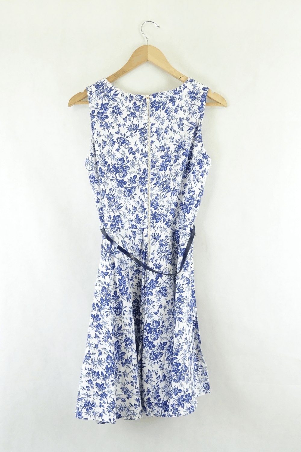 Catalog Blue And White Floral Dress 12