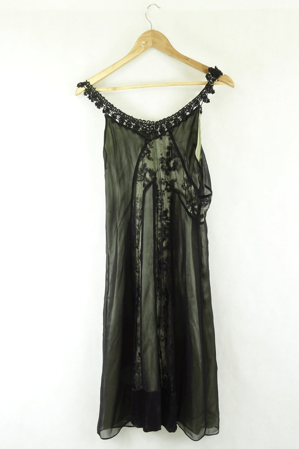 Chine Beaded Dress With Black Lace S