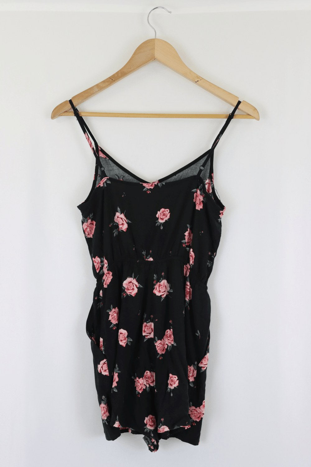 H&amp;M Floral Black And White Jumpsuit 6