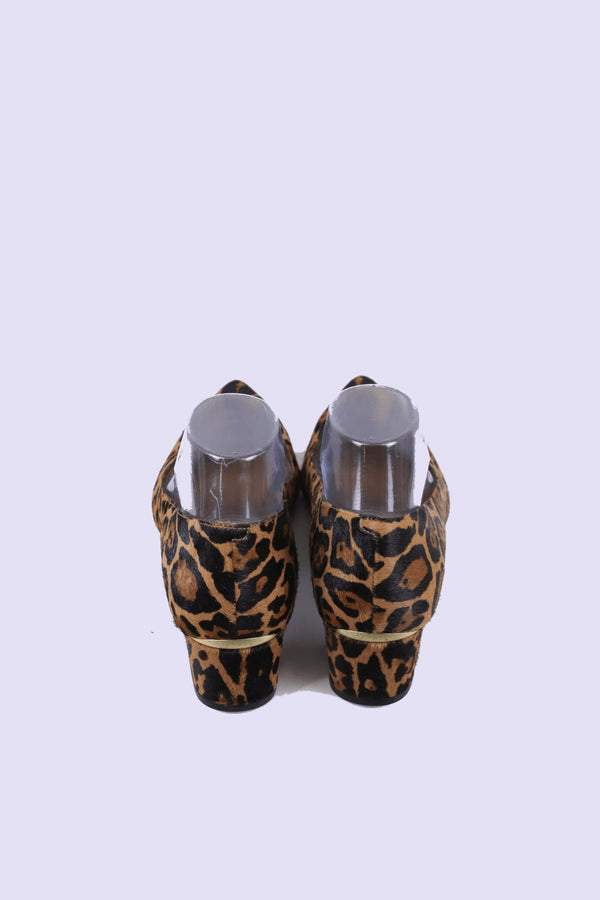 Calvin klein sale leopard print shoes