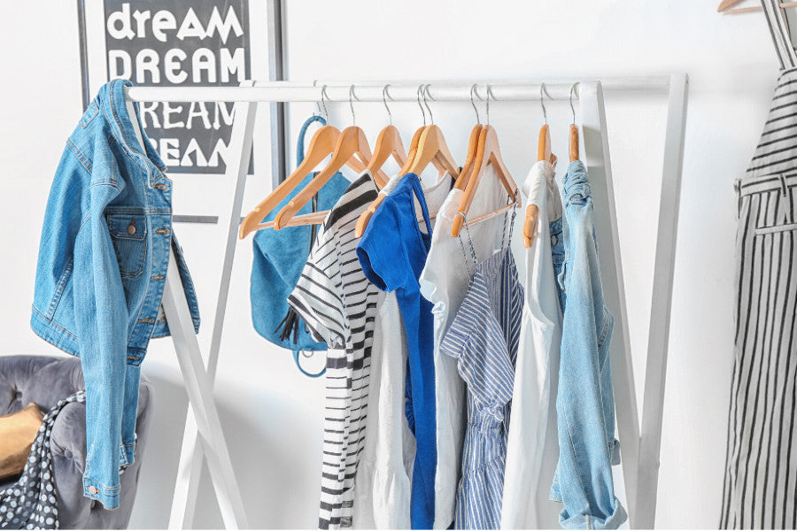 4 Tips To Create The Perfect Capsule Wardrobe