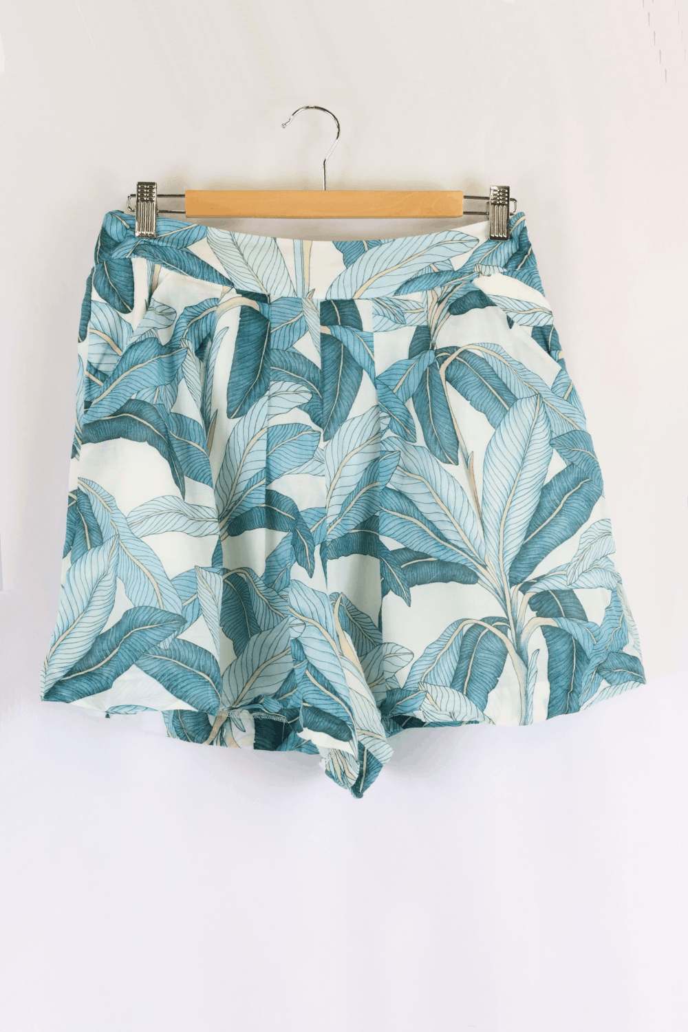 Thurley Blue Tropical Shorts 10