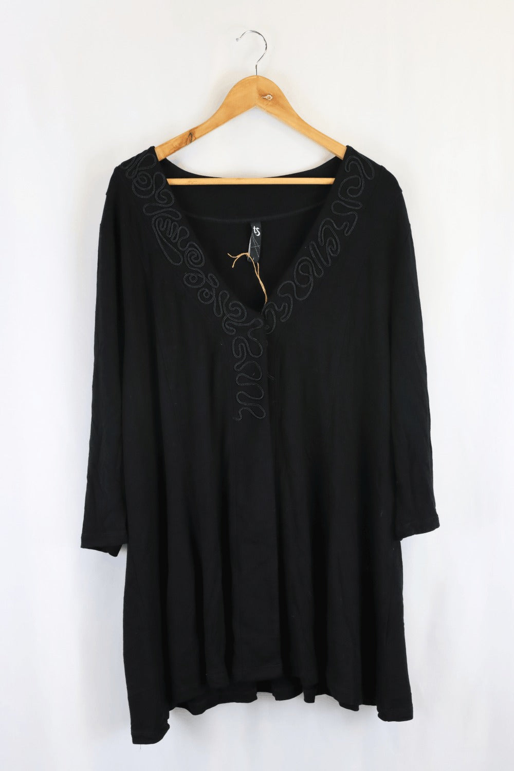 Taking Shape Black Cardigan L