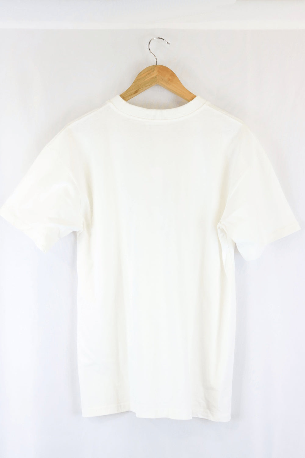 Showpo White T-shirt 8