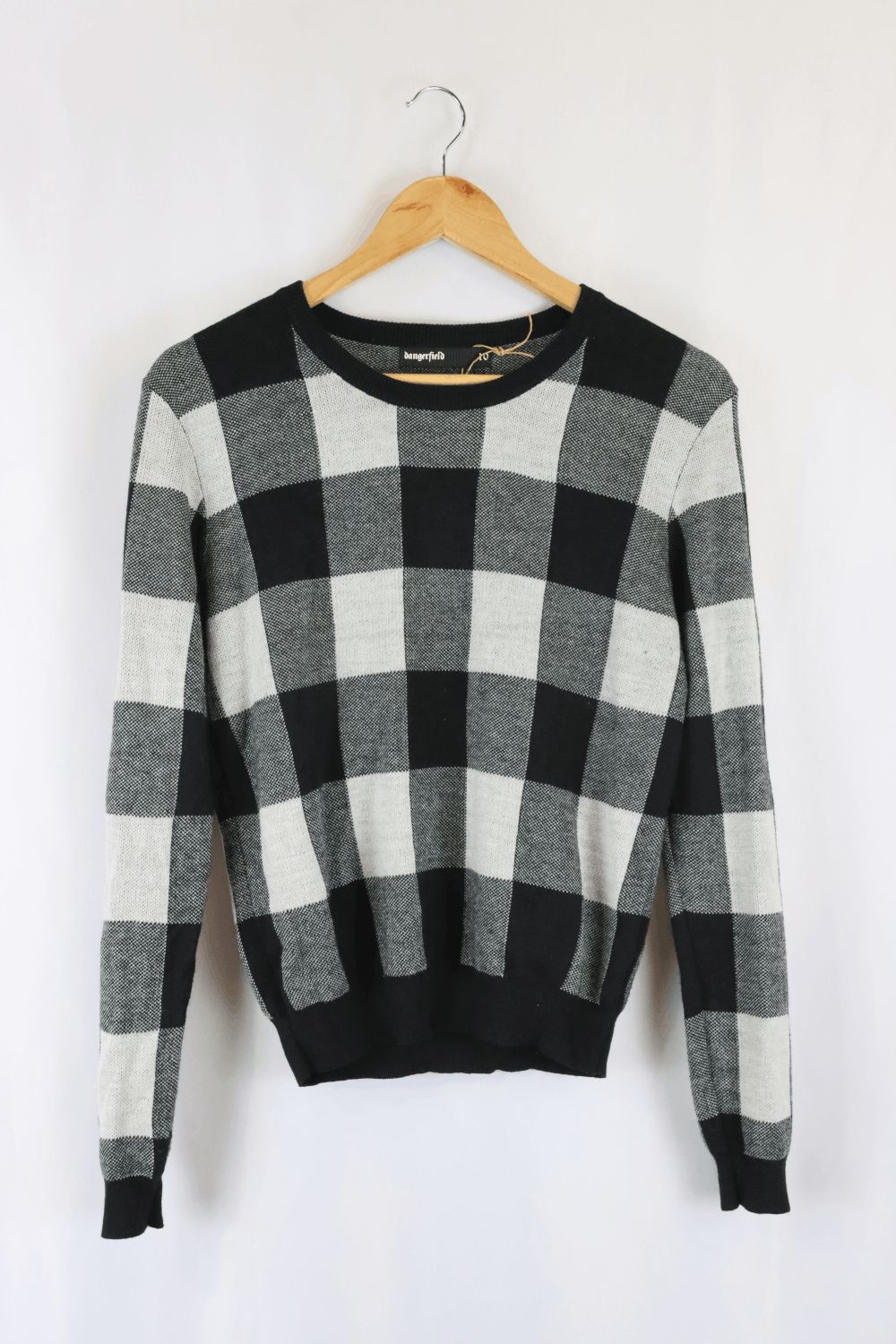 Dangerfield Black And White Knit 10