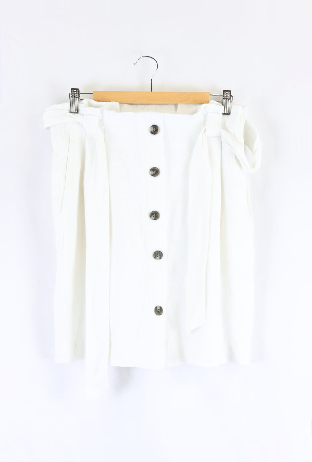 H and shop m white skirt