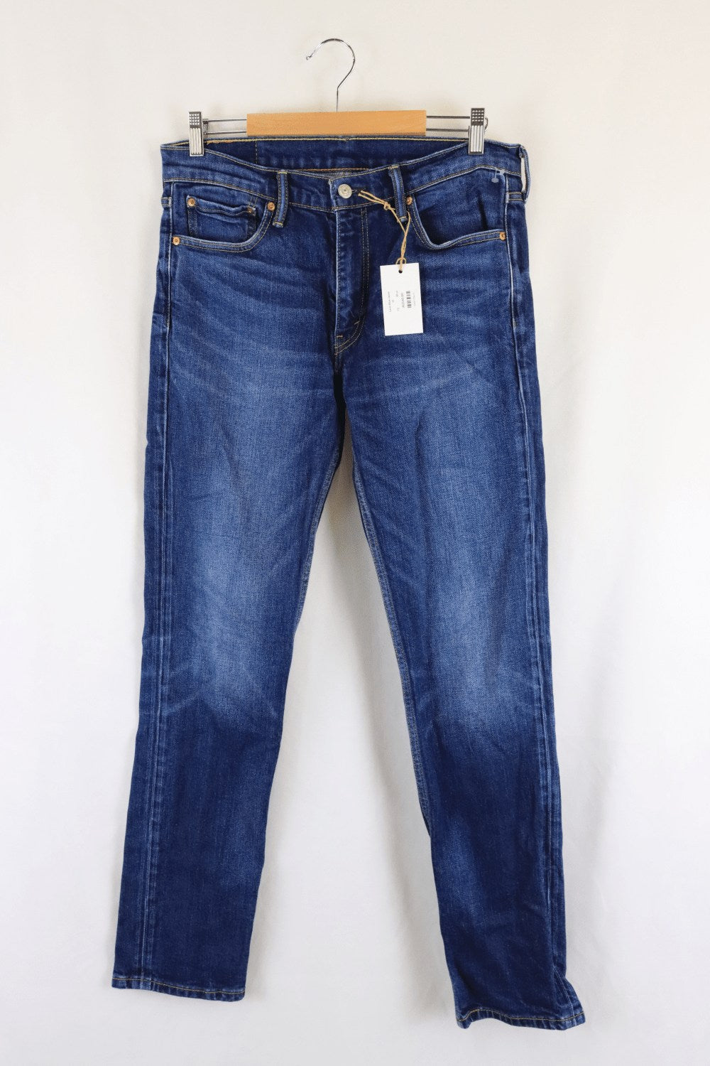 Levis Blue Jeans 15