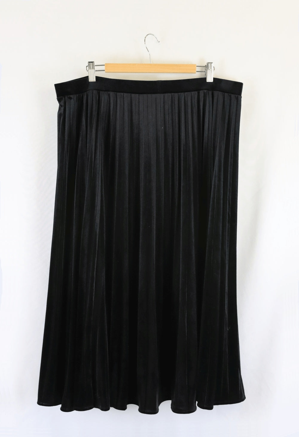 Boden Velvet Skirt 20