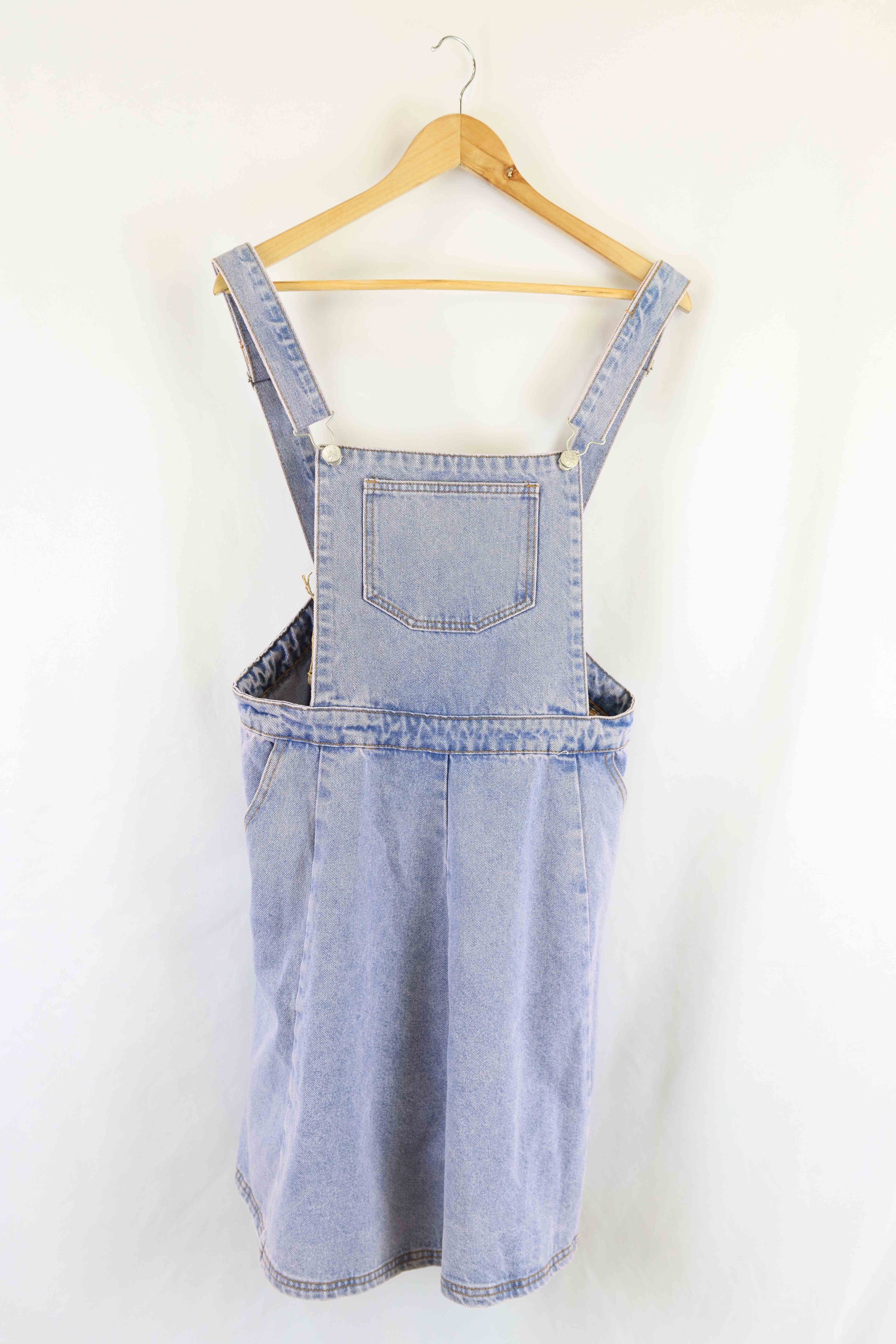 Buy FOREVER 21 Blue Distressed Denim Dungarees - Dungarees for Women  6616033 | Myntra