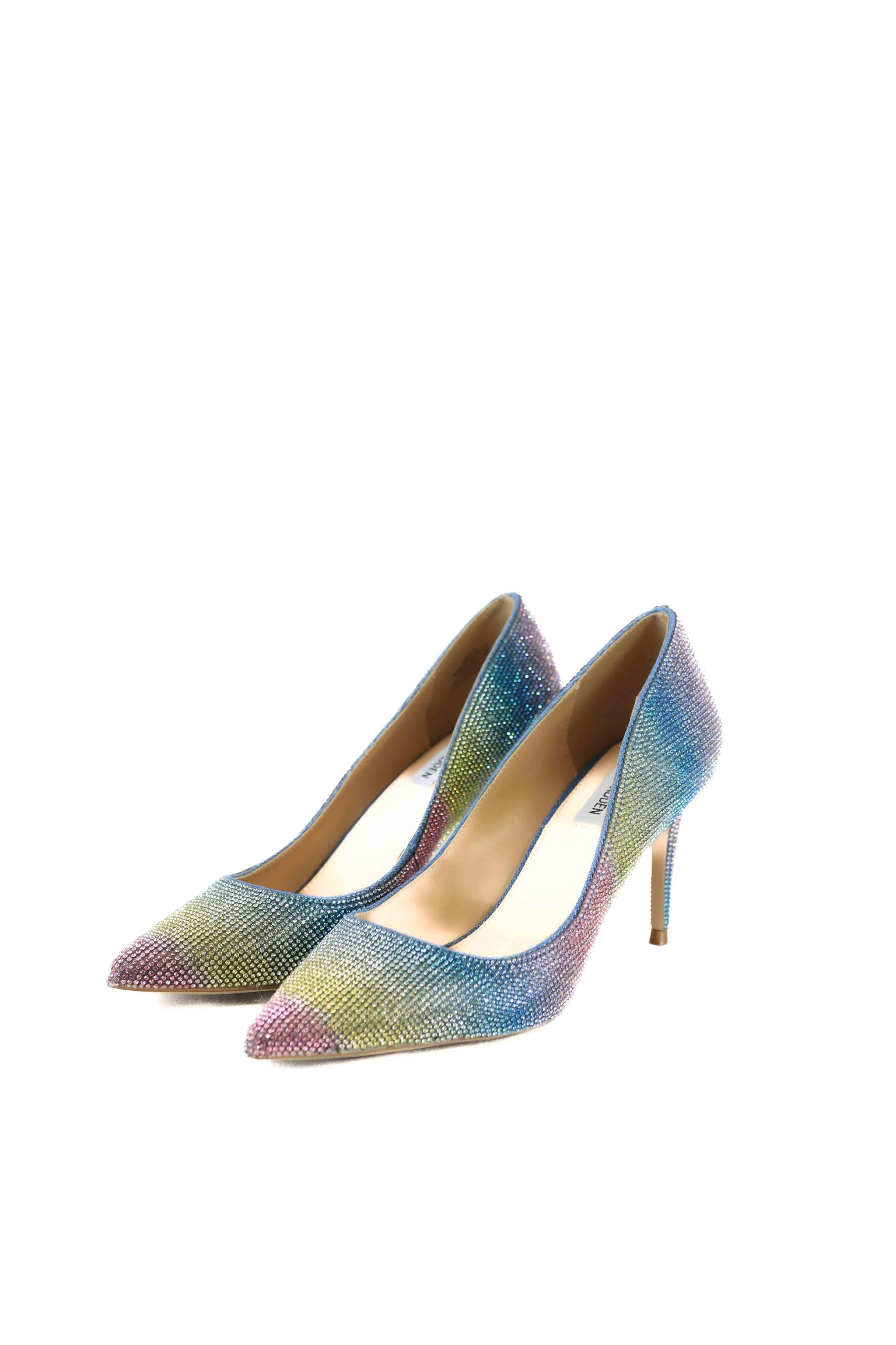 Colourful heels 2025