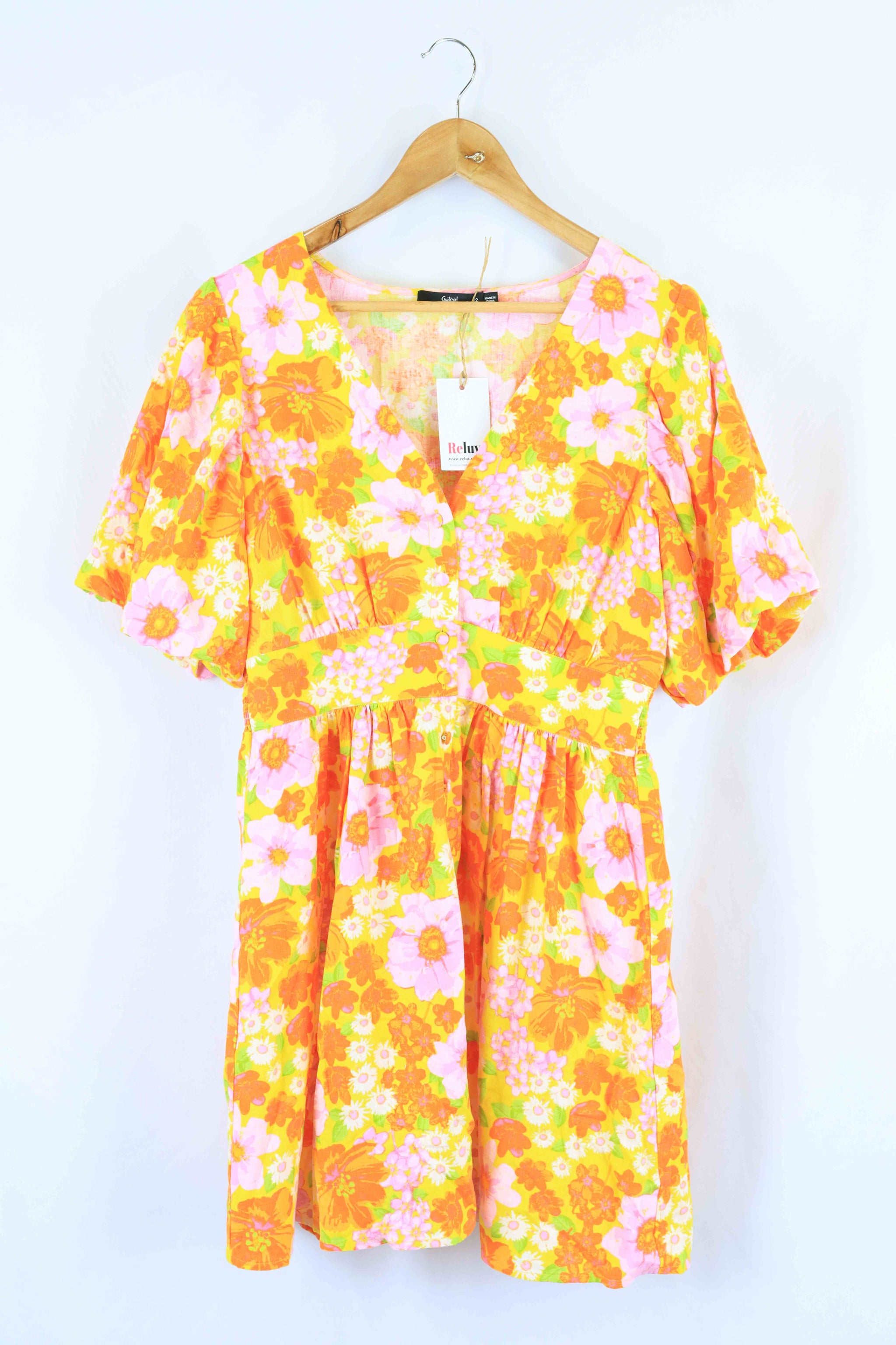 Sportsgirl clothing shop