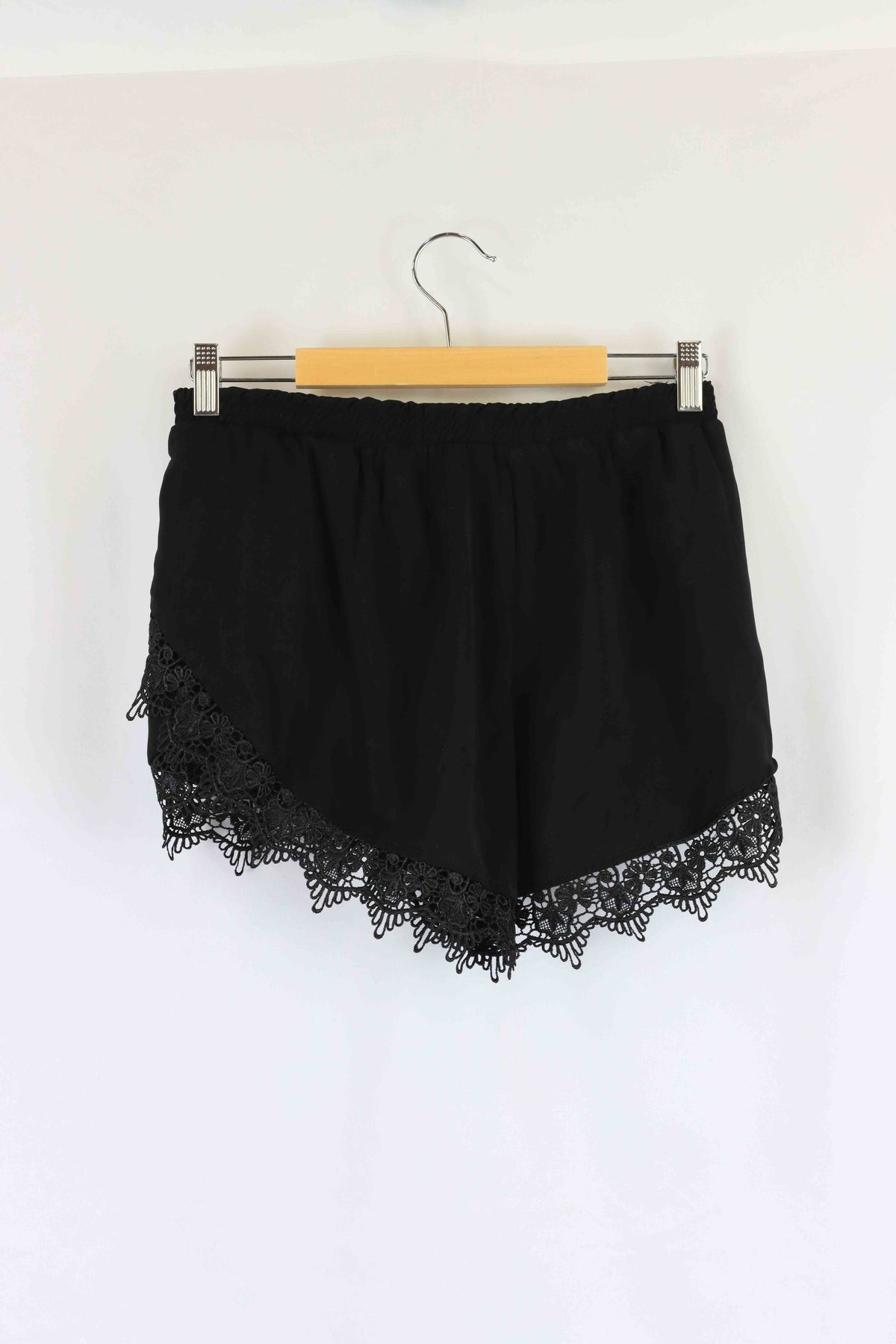 Milka &amp; Gala Black Lace Shorts 10