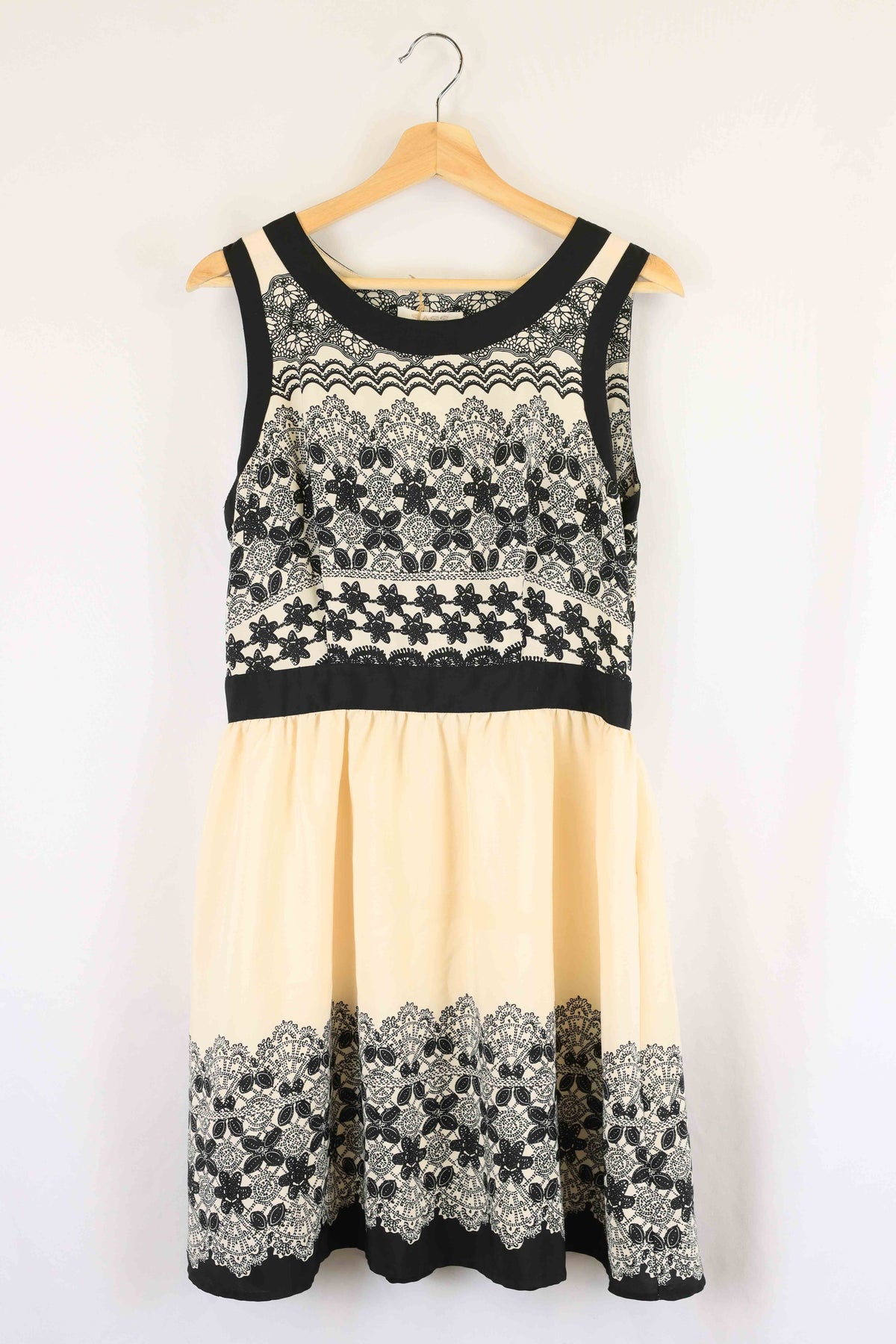 Sass Cream and Black Midi Dress 12