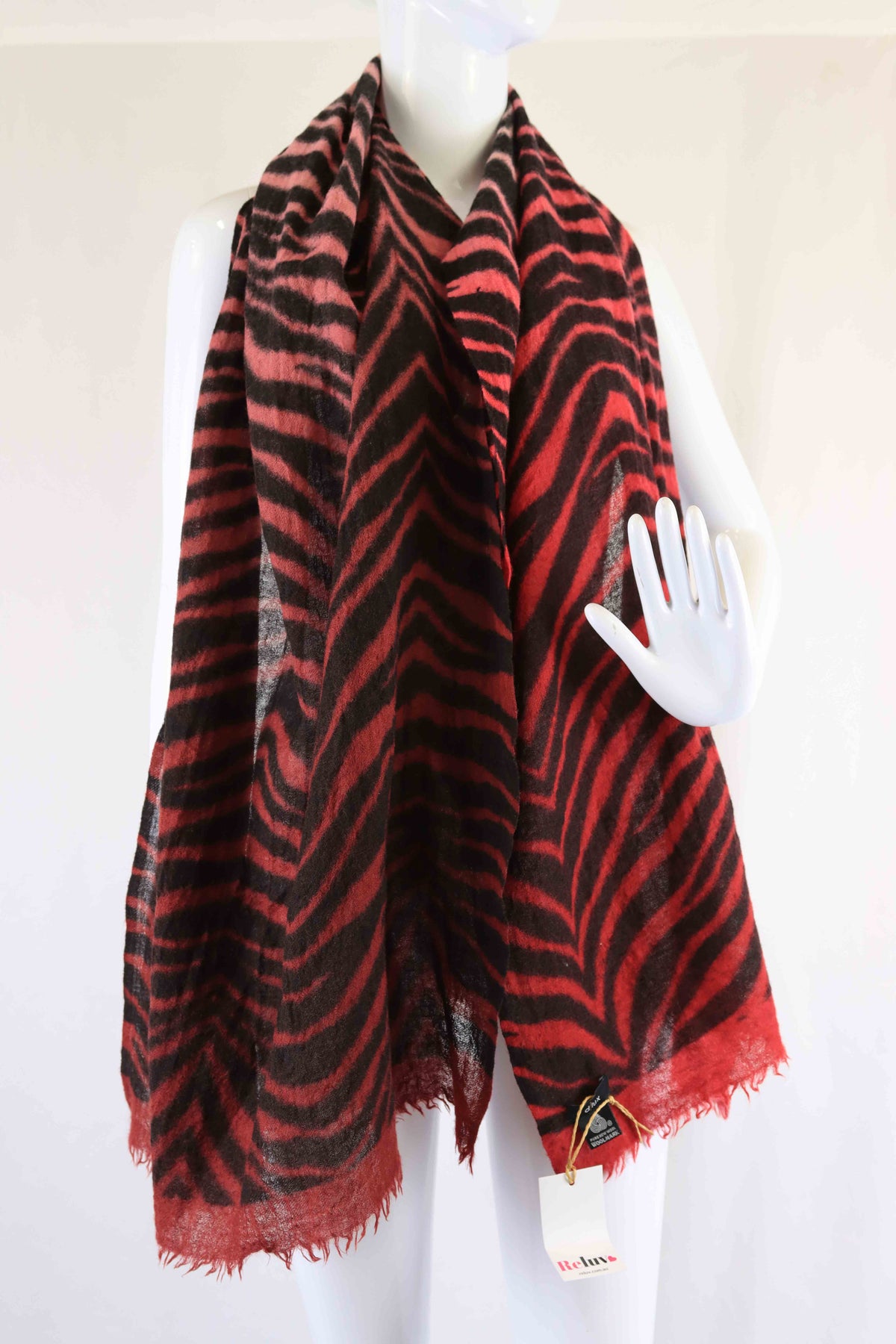 Dlux Red Scarf