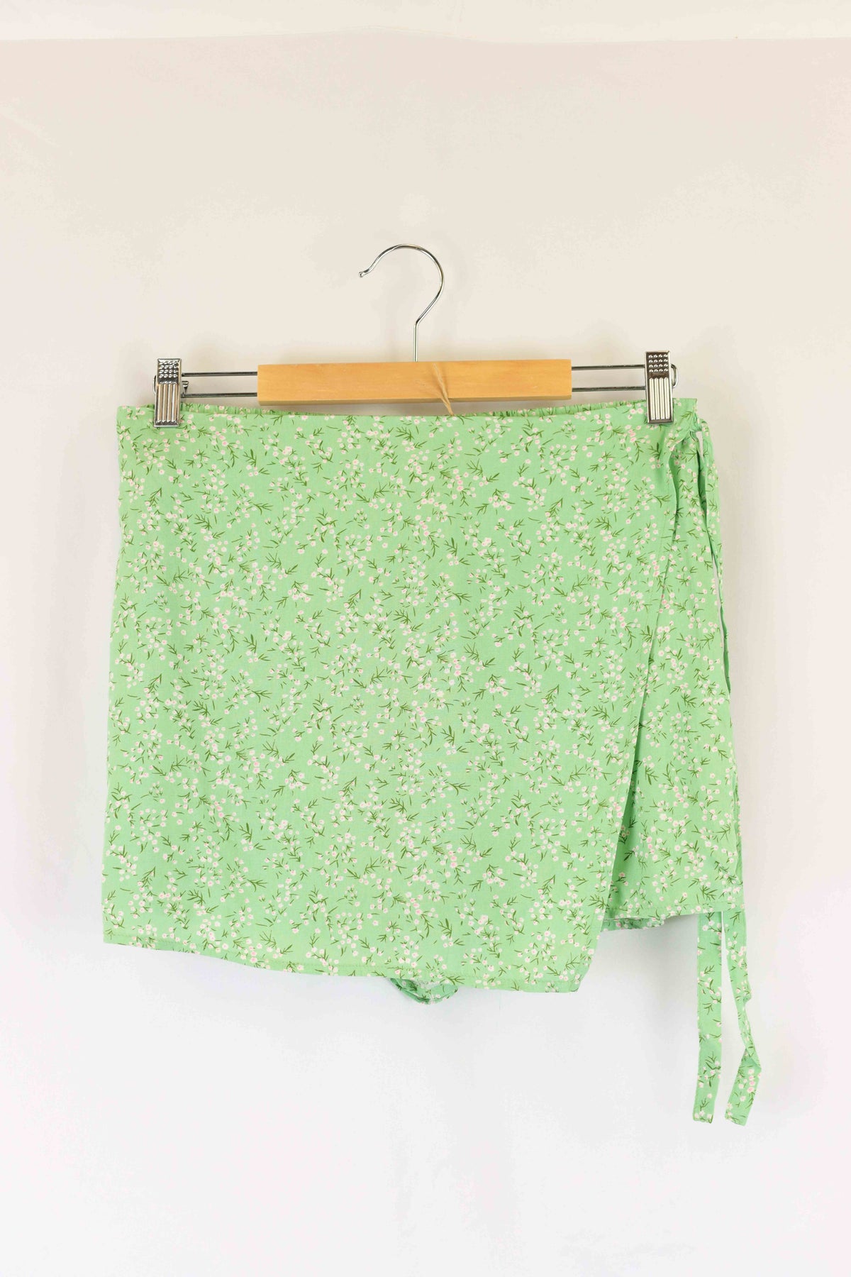 Nunui Green Shorts 12