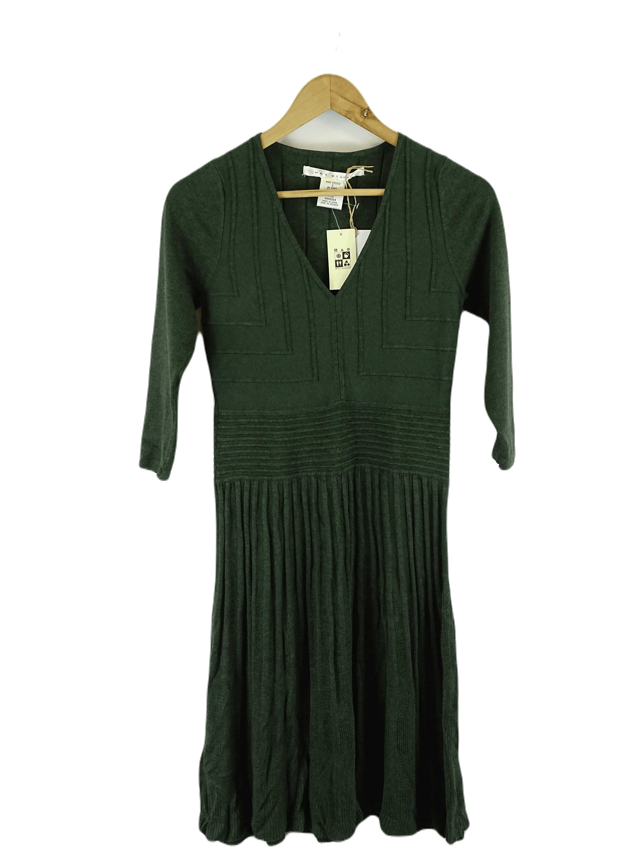 Max studio 2025 green dress