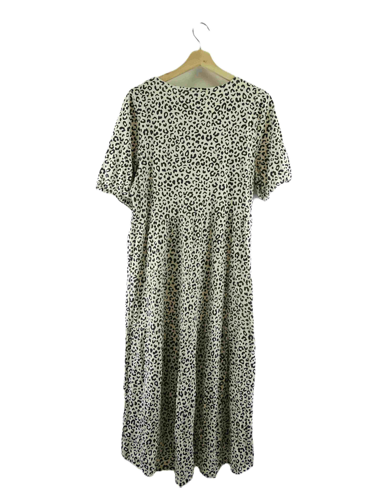 Sussan White and Black Leopard Print Midi Dress M