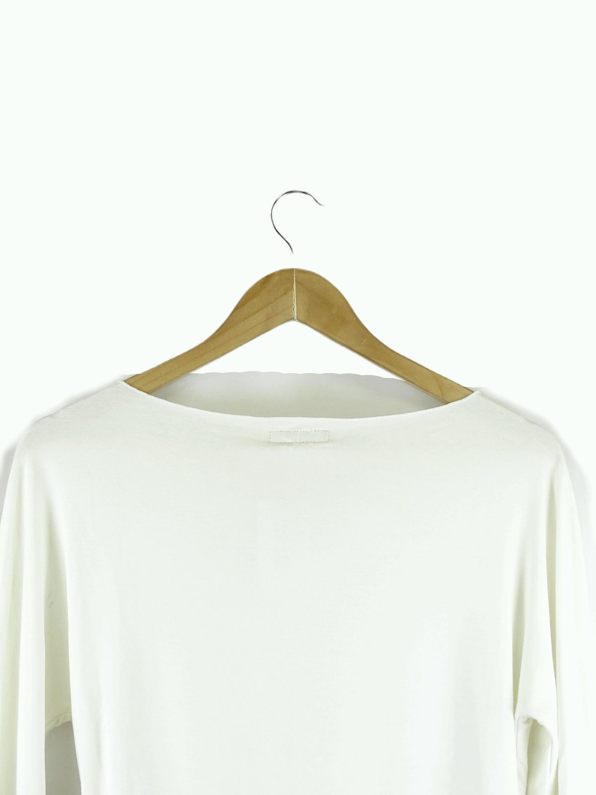 Chelsea Design White Long Sleeve With Beads
