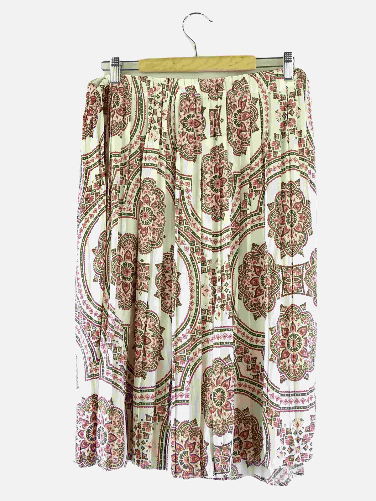Basque White and Pink Pleated Midi Skirt 12