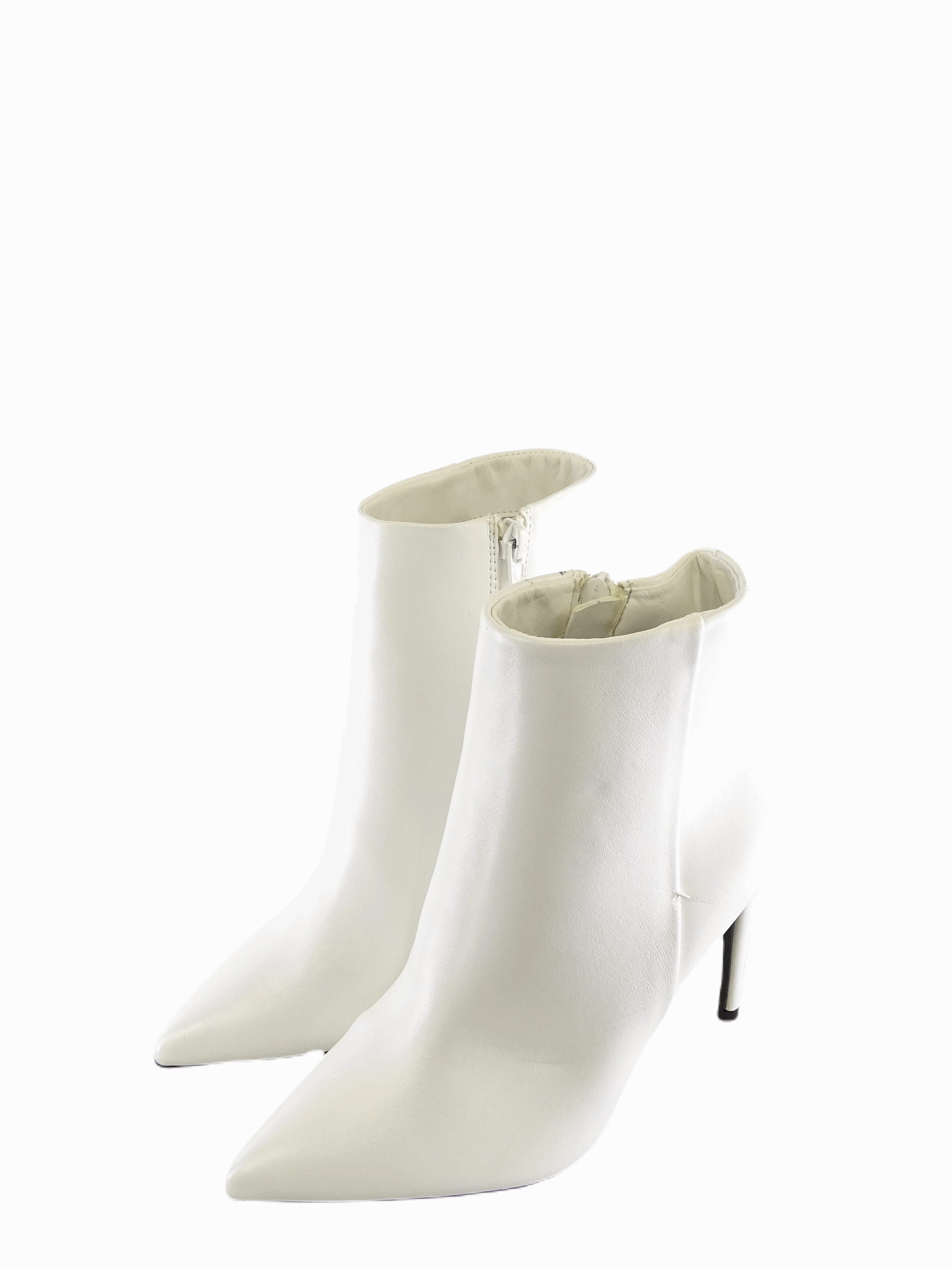 Betts women's boots online