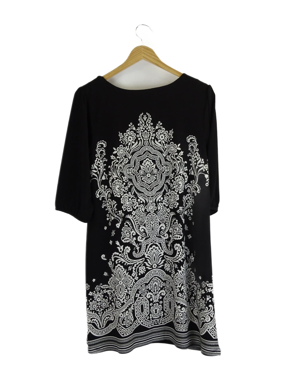 Stella Black and White Paisley Print Top 10