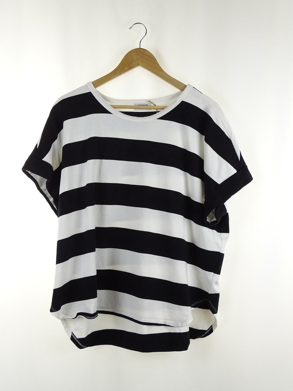 Sussan Black and White Stripe T-shirt XXL