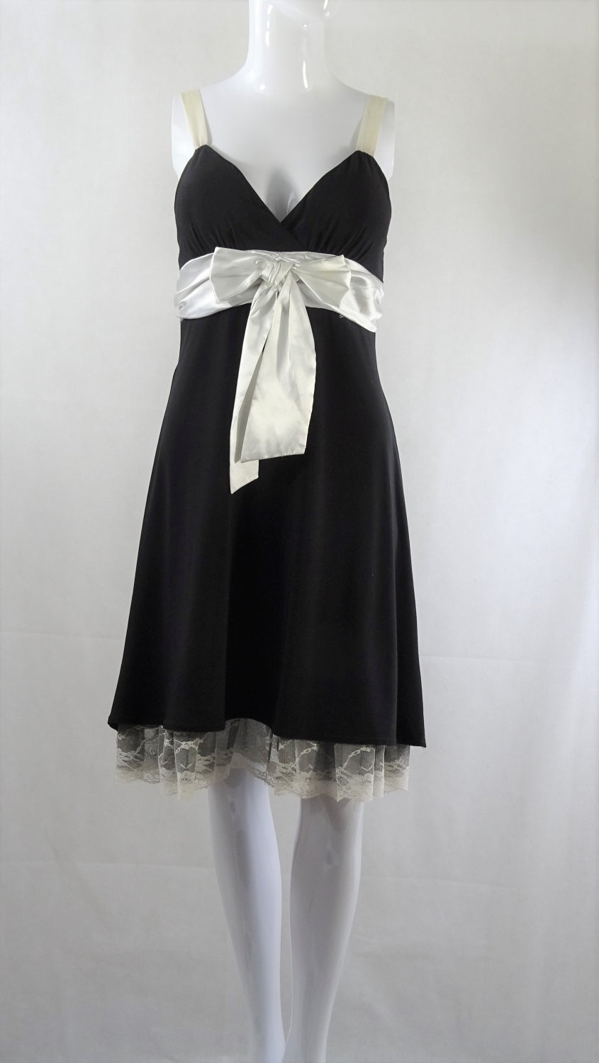 Miss Anne Little Black Dress M