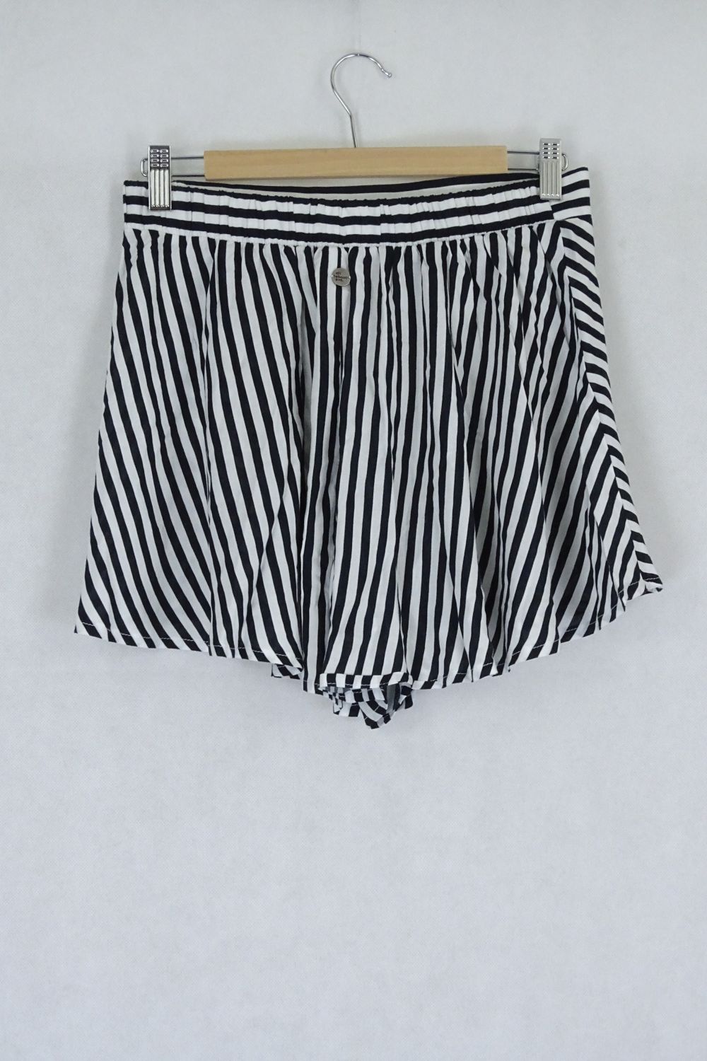 All About Eve Black And White Striped Shorts 10
