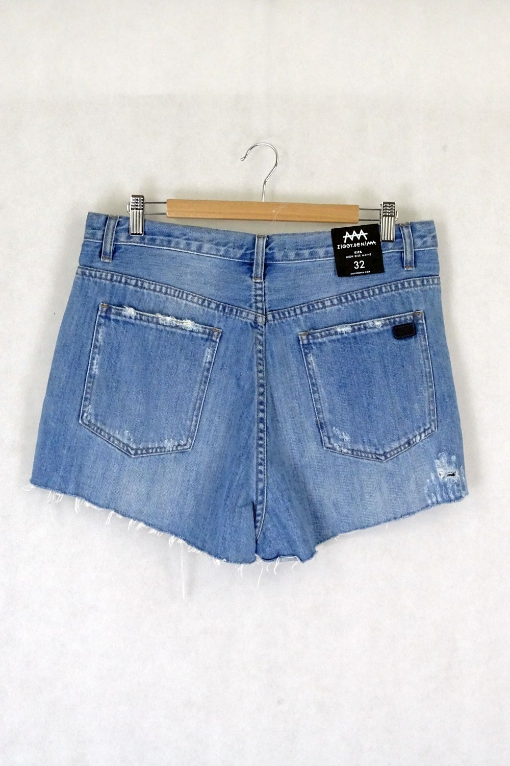 Ziggy Denim 32 Denim Shorts  (14AU)| Use code FREESHIP at Checkout