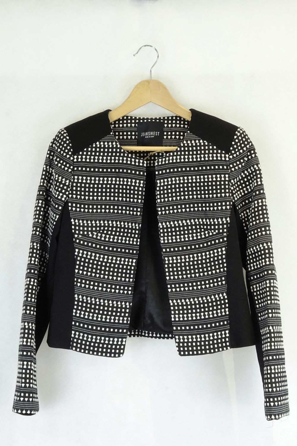 Jeanswest Black And White Blazer 8