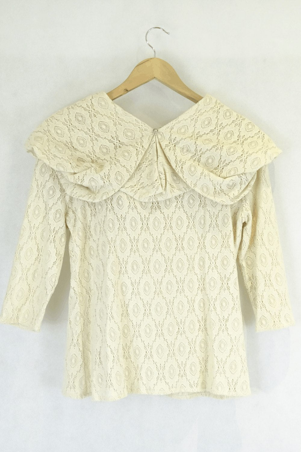 Hua Cream Lace Top 12