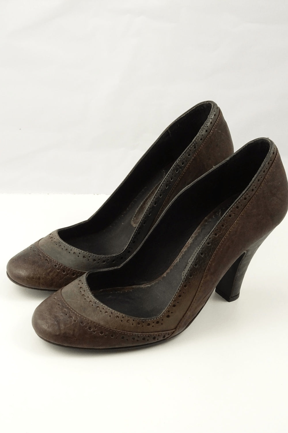Chloe Brown Pump 38