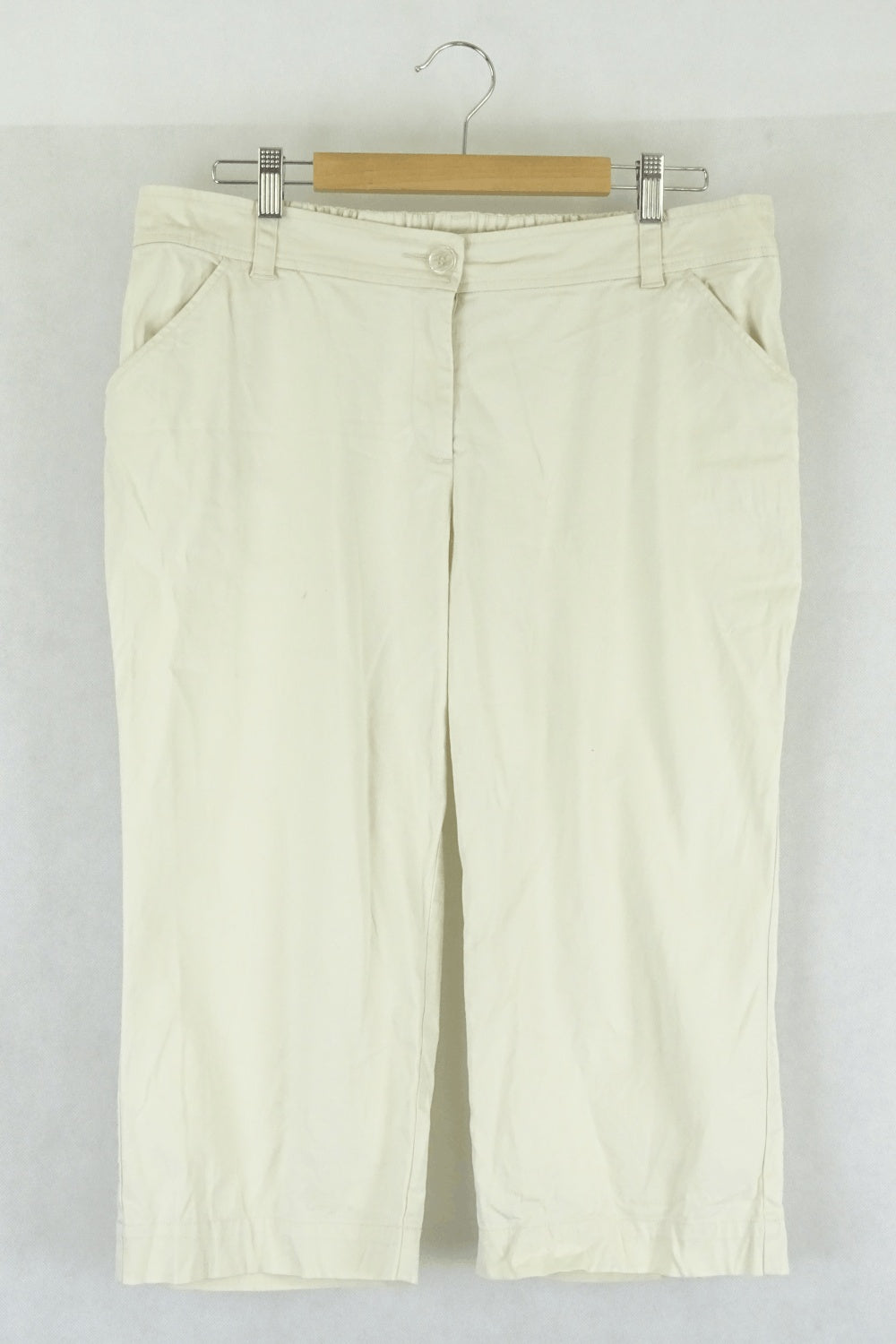 Marco polo cream shorts 16