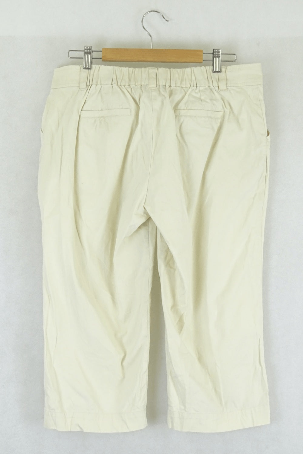 Marco polo cream shorts 16