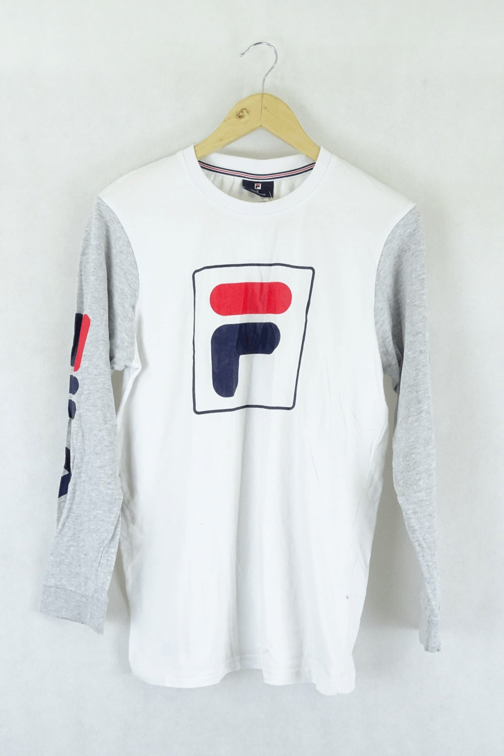 Fila White T-Shirt S