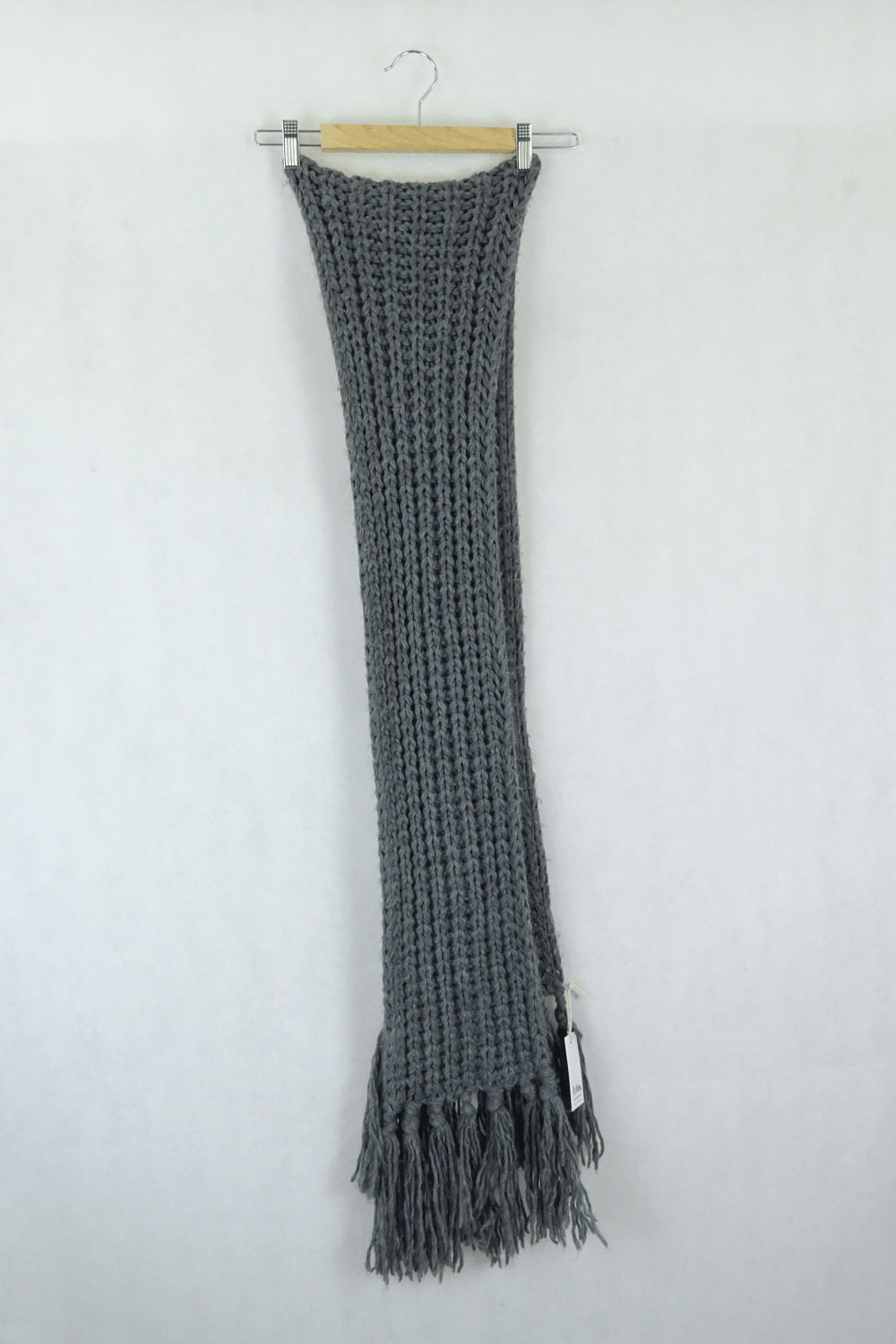 Grey Knitted Chunky Scarf