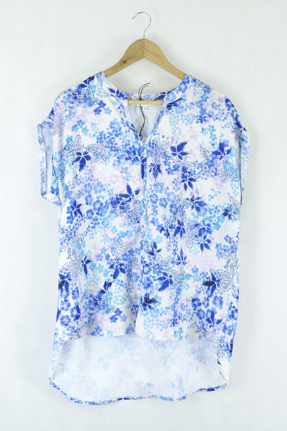 W Lane White and Blue Floral Print 12