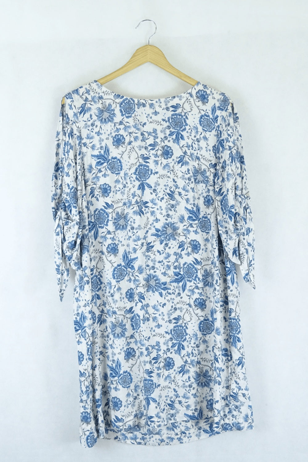 H&amp;M Blue Floral Dress 10