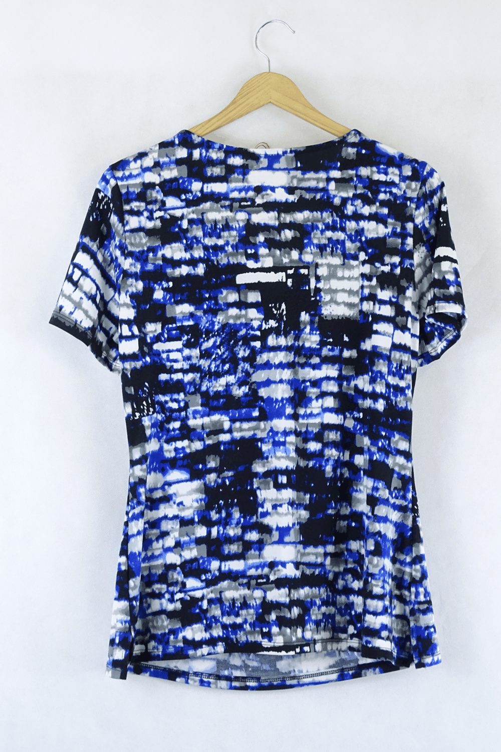 Noni B Blue, White And Black Printed Top L