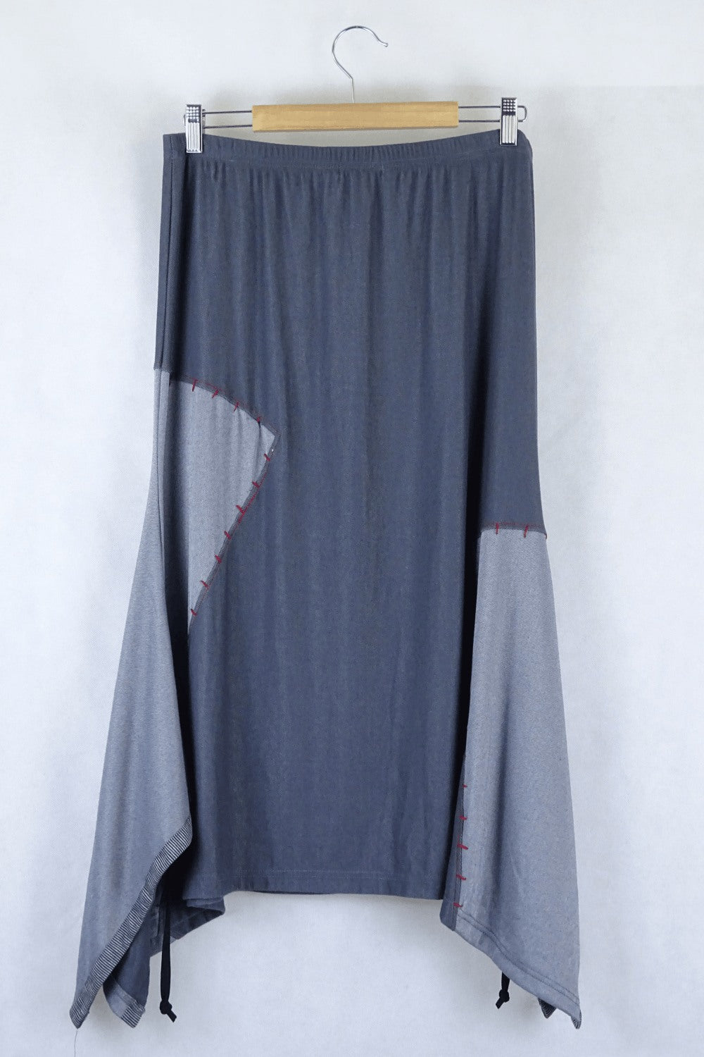Viola Grey Skirt With Red Detail  Xl