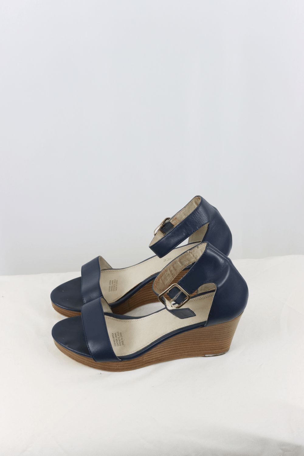 David Lawrence Blue Wedges 9.5 AU