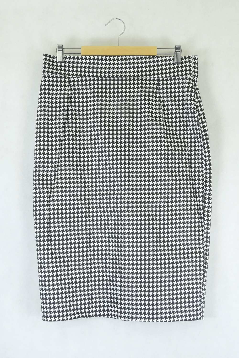 Pump Couture Houndstooth Skirt 2X