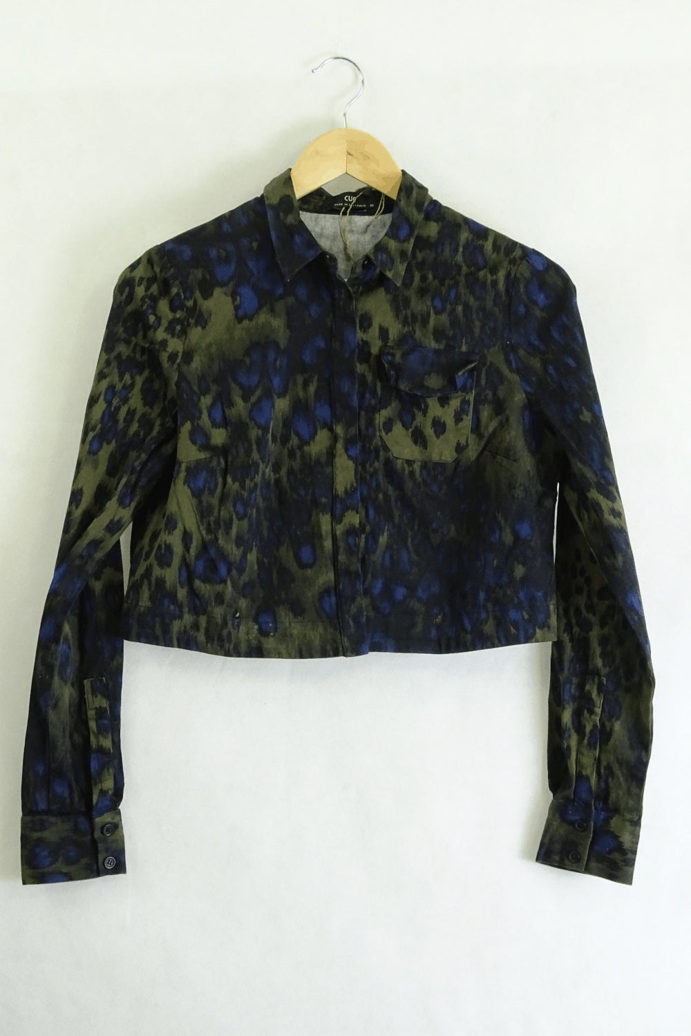 Cue Blue and Green Cropped Shirt 10