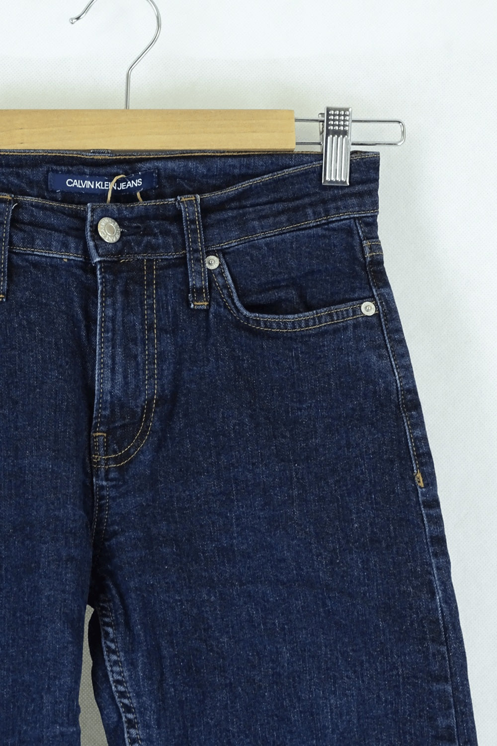 Calvin Klein Jeans 25 x 32