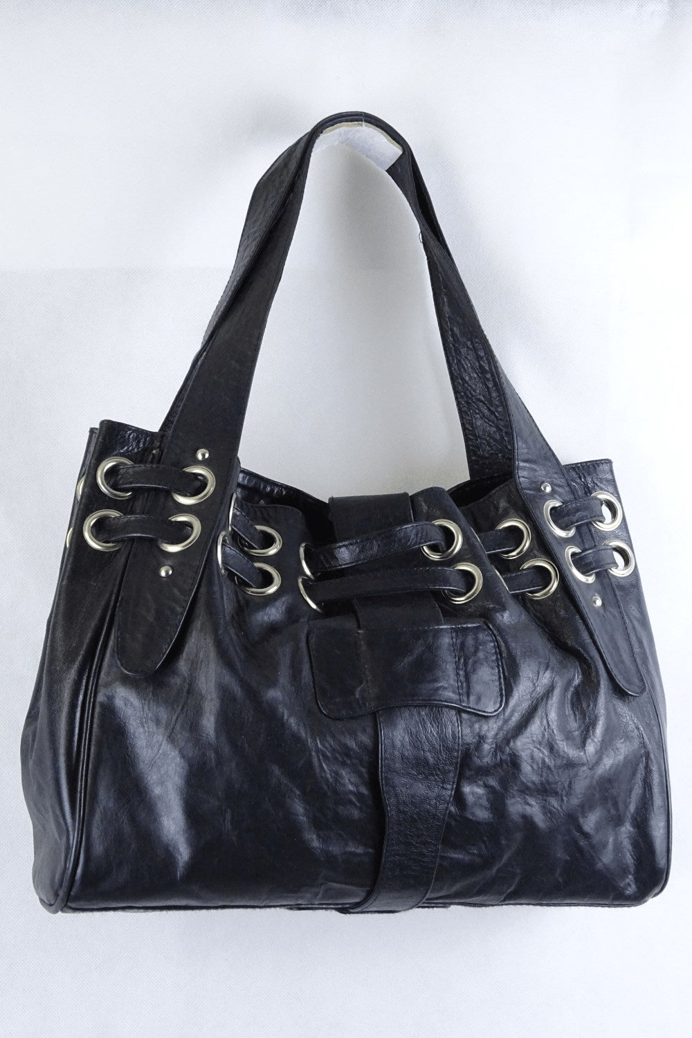 Tommy's Black Leather Handbag