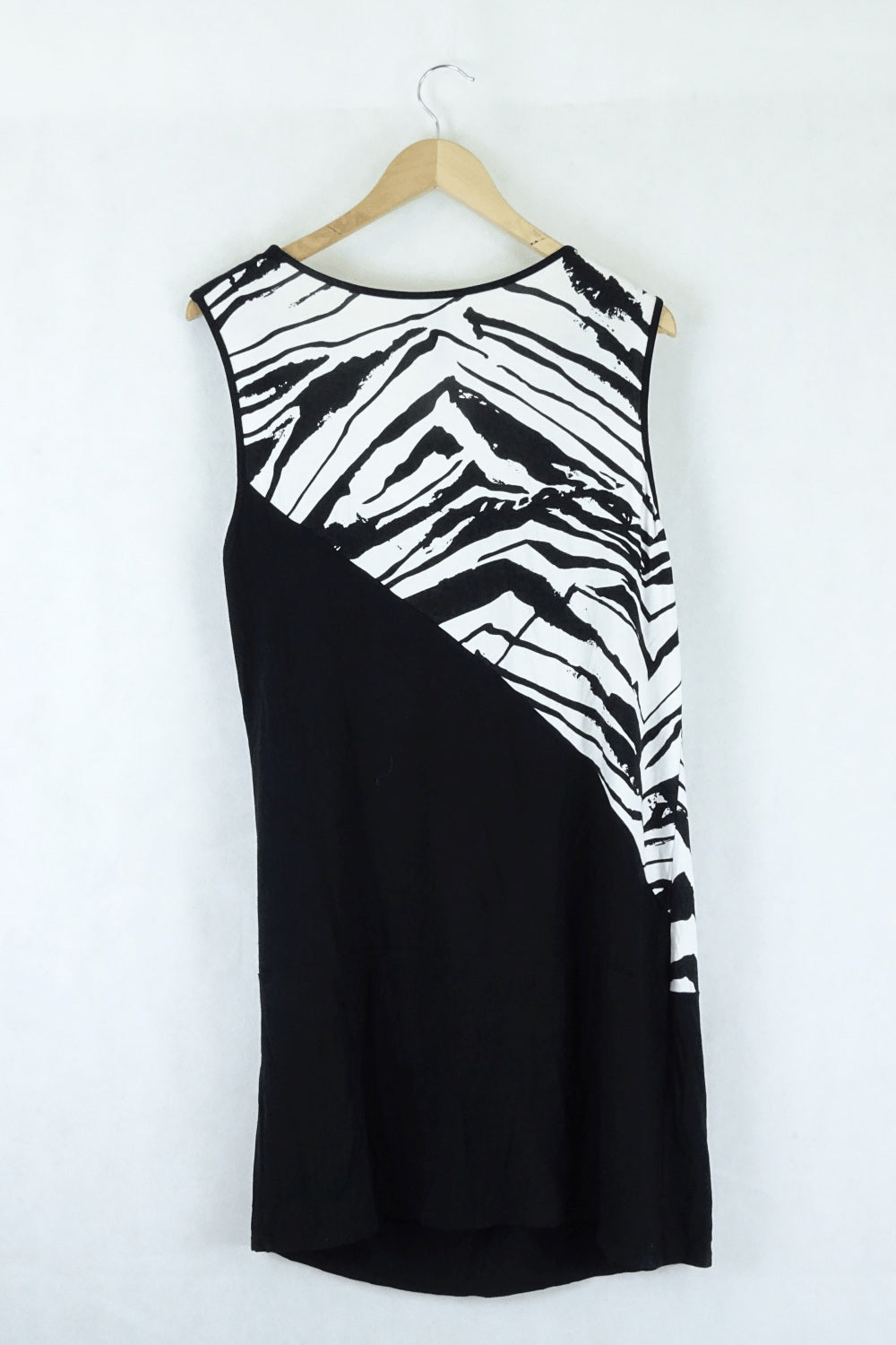 Taking Shape TS Black And White Dress XS