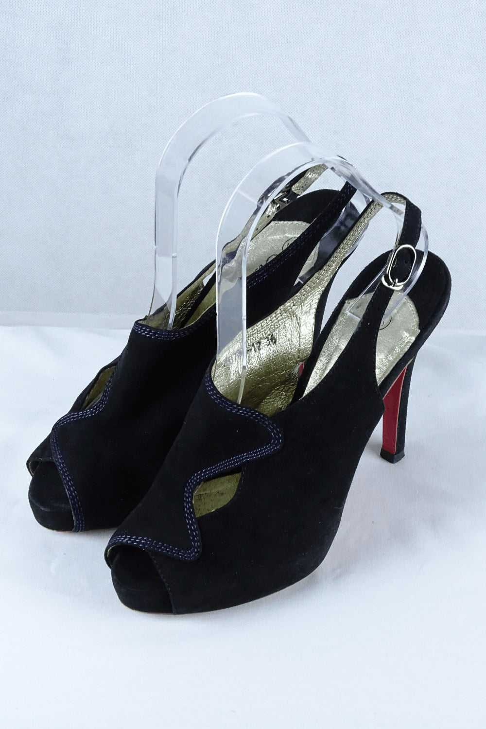 Graciano Black Shoes With Red Heel 6 AU
