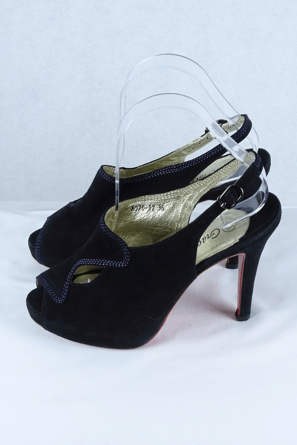 Graciano Black Shoes With Red Heel 6 AU