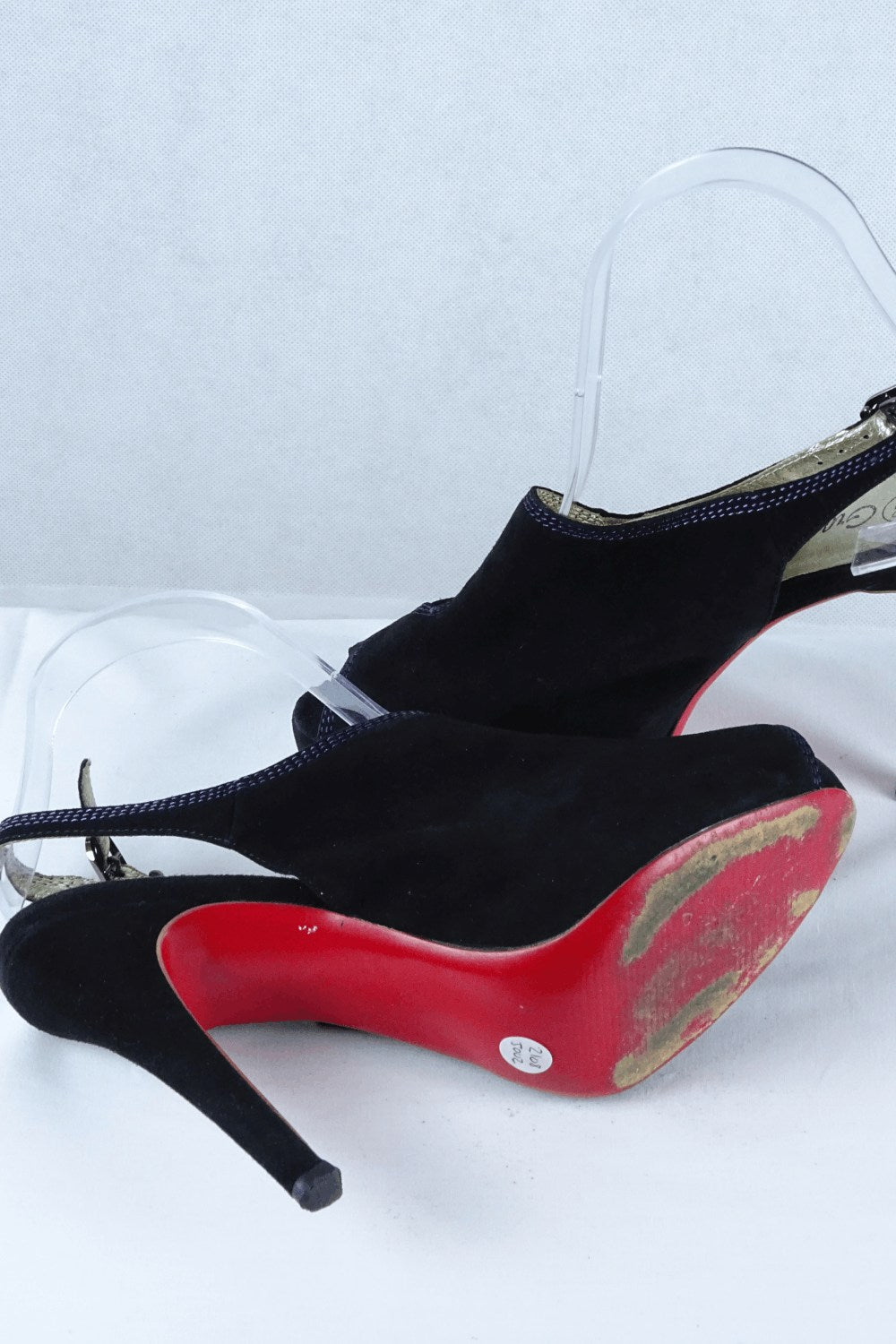 Graciano Black Shoes With Red Heel 6 AU